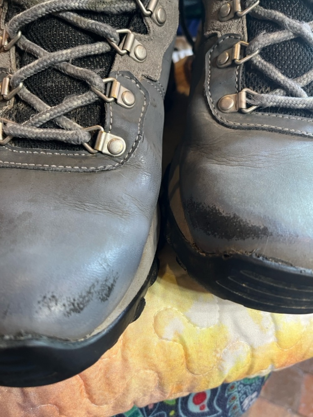 Columbia size 9 men’s hiking boots waterproof - Picture 11 of 11